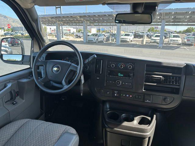 2024 Chevrolet Express Passenger RWD 3500 Extended Wheelbase LT