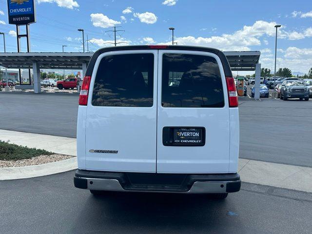 2024 Chevrolet Express Passenger RWD 3500 Extended Wheelbase LT