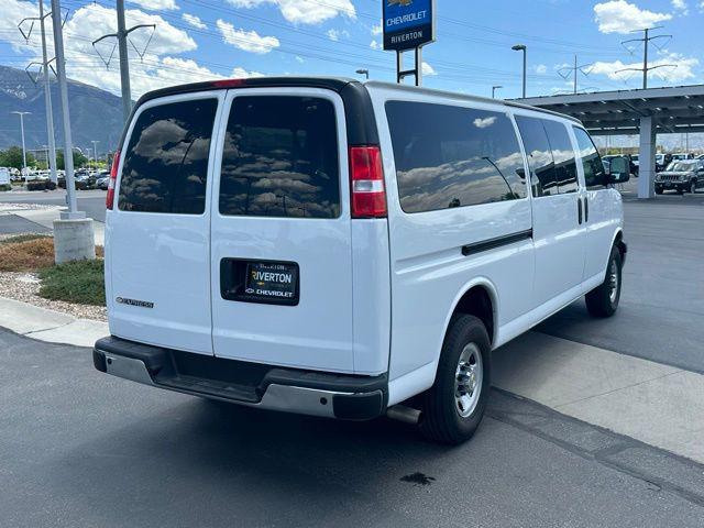 2024 Chevrolet Express Passenger RWD 3500 Extended Wheelbase LT