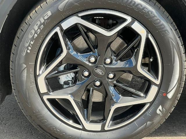 2026 Ford Escape Platinum