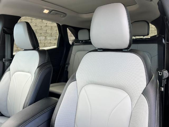 2026 Ford Escape Platinum