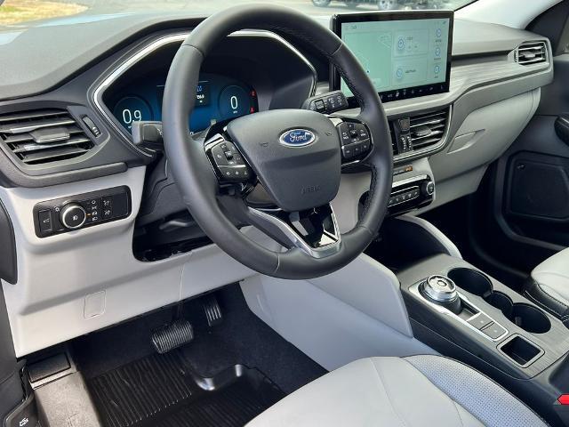 2026 Ford Escape Platinum