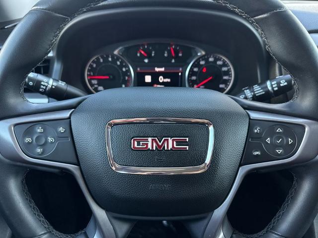 2023 GMC Acadia AWD AT4