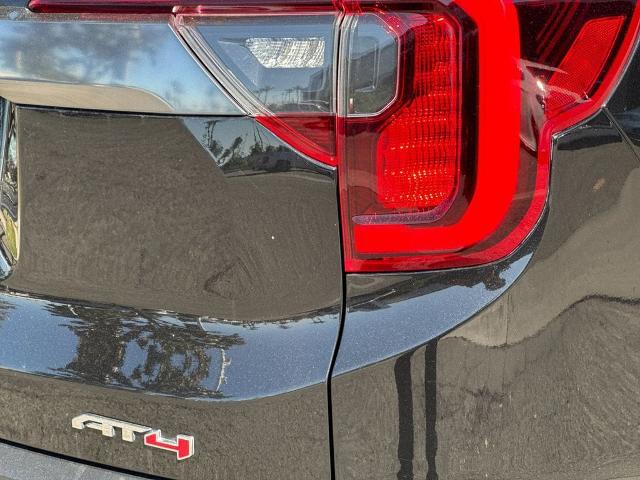 2023 GMC Acadia AWD AT4