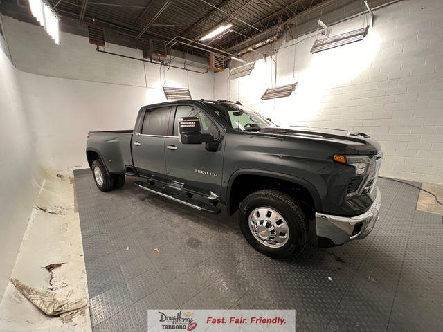 2026 Chevrolet Silverado 3500HD Crew Cab, Long Bed, LTZ Dual Rear Wheel, RWD