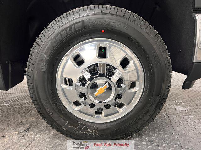 2026 Chevrolet Silverado 3500HD Crew Cab, Long Bed, LTZ Dual Rear Wheel, RWD