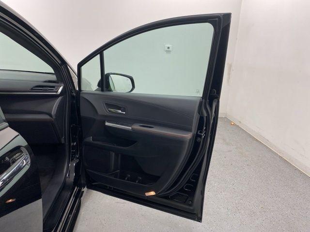 2023 Toyota Sienna XSE - Photo 34