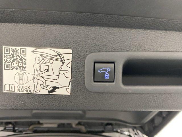 2023 Toyota Sienna XSE - Photo 40