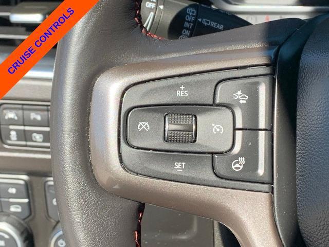 2022 Chevrolet Suburban 4WD RST