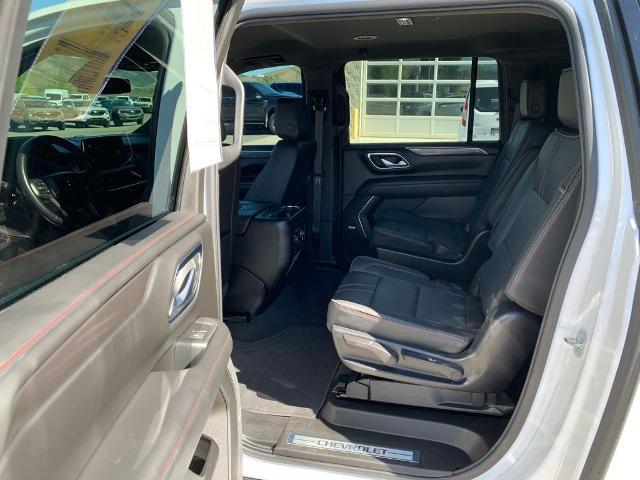 2022 Chevrolet Suburban 4WD RST