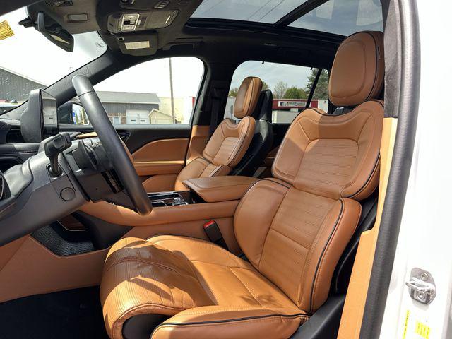 2025 Lincoln Aviator Black Label