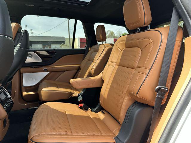 2025 Lincoln Aviator Black Label