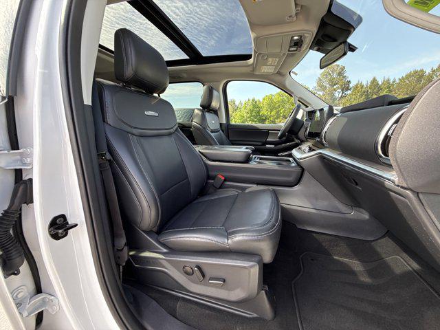 2025 Ford Expedition Platinum MAX