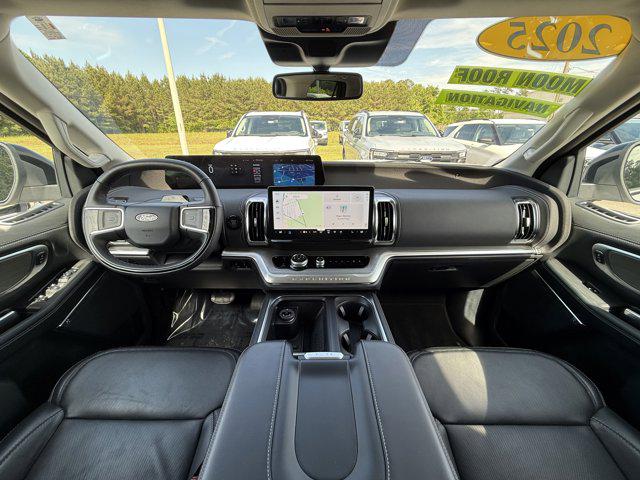 2025 Ford Expedition Platinum MAX