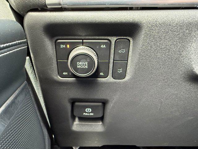 2025 Ford Expedition Platinum MAX