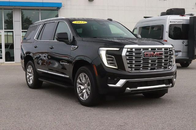 2025 GMC Yukon 4WD Denali