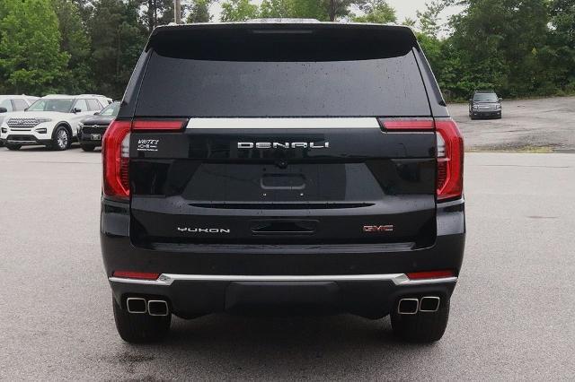 2025 GMC Yukon 4WD Denali