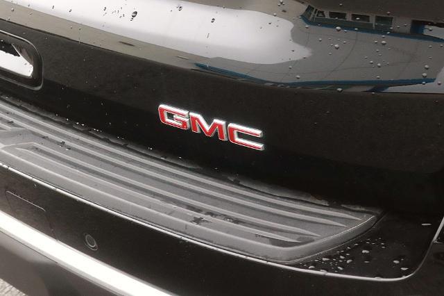 2025 GMC Yukon 4WD Denali