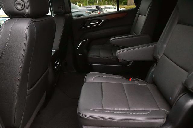 2025 GMC Yukon 4WD Denali