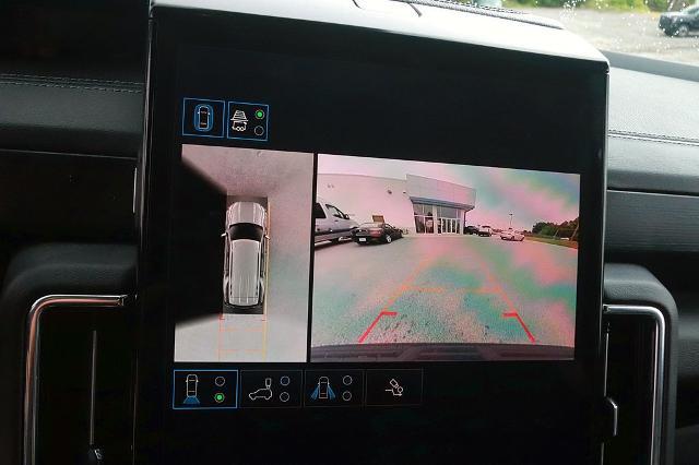 2025 GMC Yukon 4WD Denali