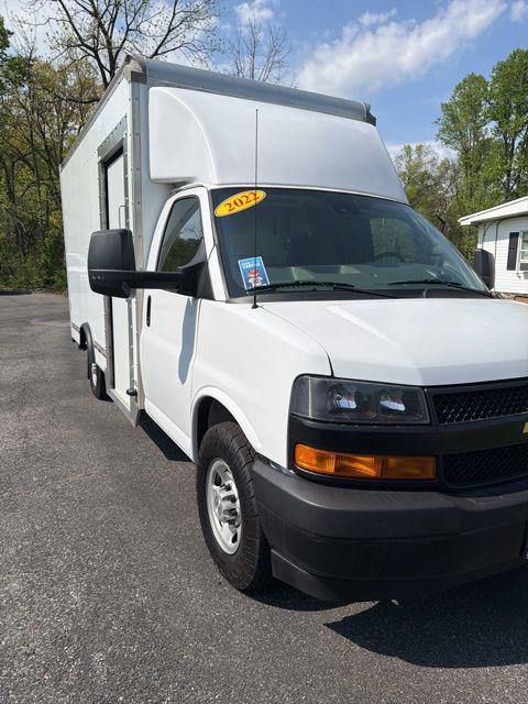 2022 Chevrolet Express Cutaway Work Van