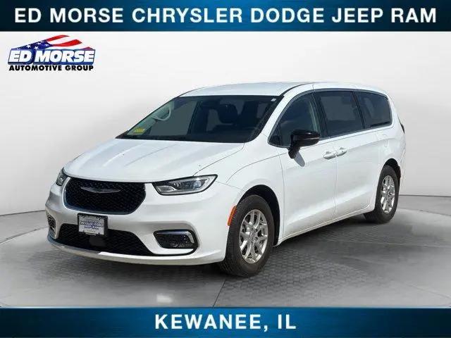 2024 Chrysler Pacifica Touring L for sale in Kewanee, IL