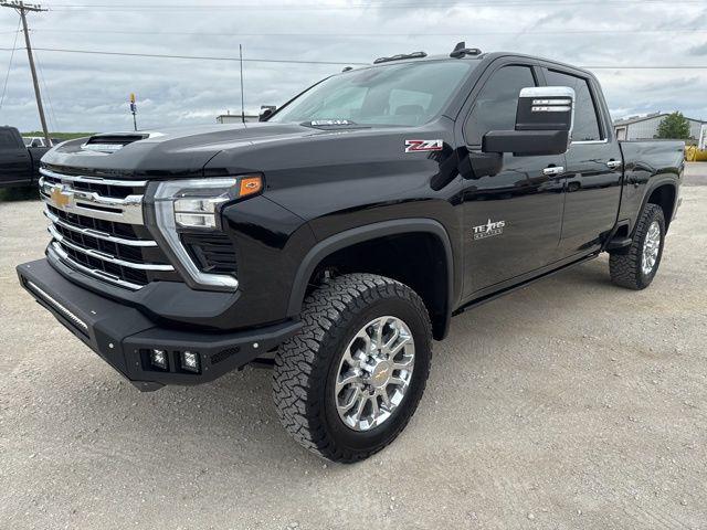 2024 Chevrolet Silverado 2500HD 4WD Crew Cab Standard Bed LTZ for sale in Whitesboro, TX