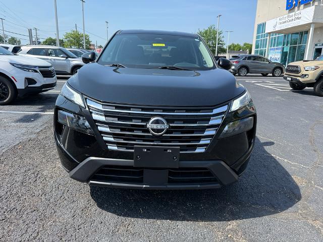 2024 Nissan Rogue SV FWD