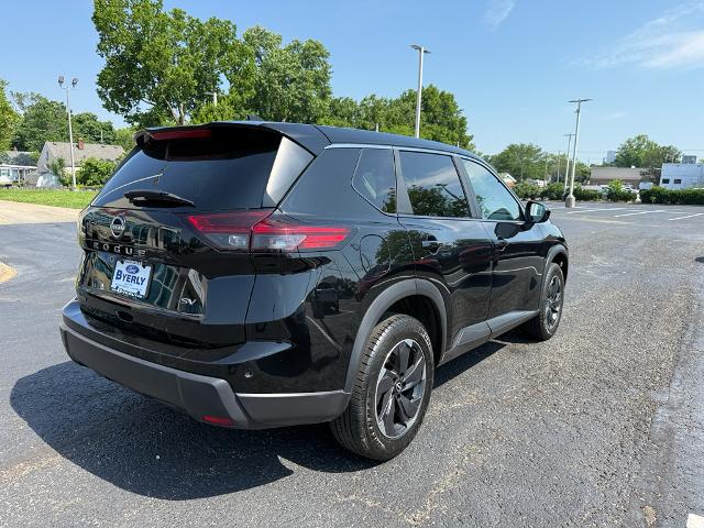 2024 Nissan Rogue SV FWD