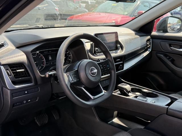2024 Nissan Rogue SV FWD