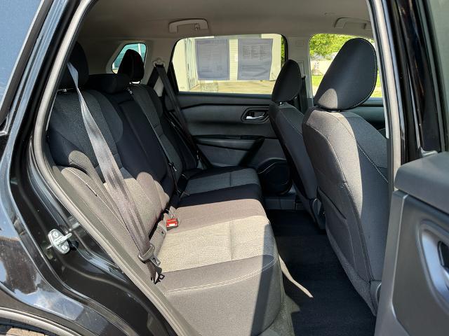 2024 Nissan Rogue SV FWD