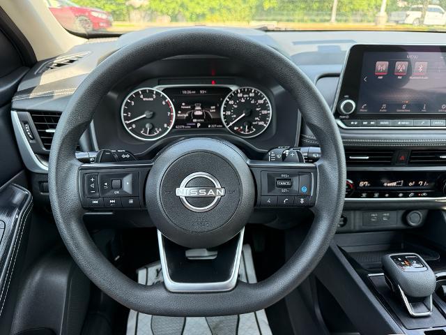 2024 Nissan Rogue SV FWD