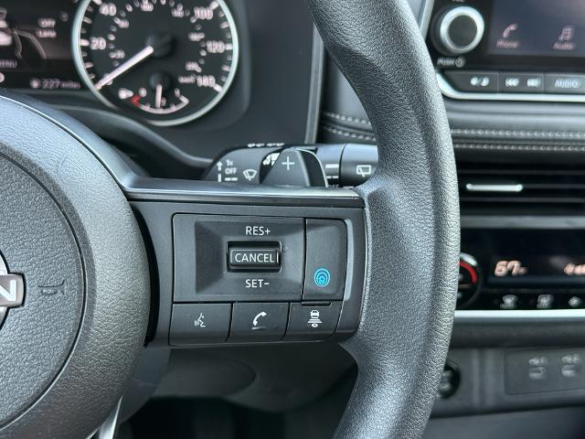 2024 Nissan Rogue SV FWD