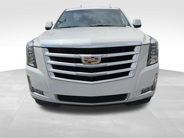 2018 Cadillac Escalade Luxury