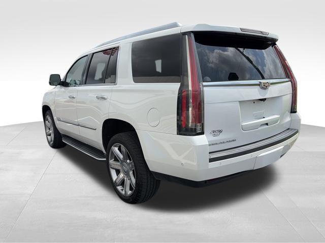 2018 Cadillac Escalade Luxury
