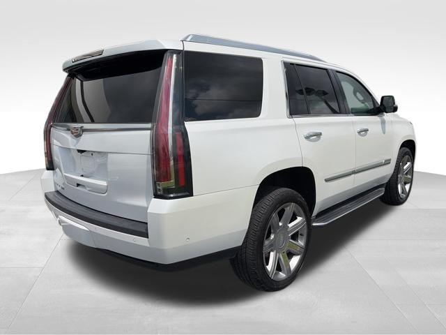 2018 Cadillac Escalade Luxury
