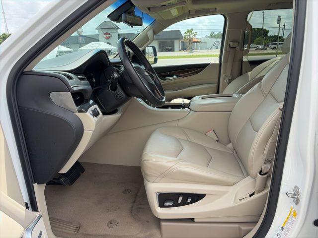 2018 Cadillac Escalade Luxury