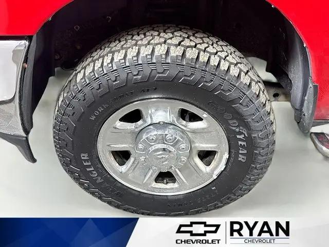 2022 Ram 2500 Big Horn Crew Cab 4x4 8' Box
