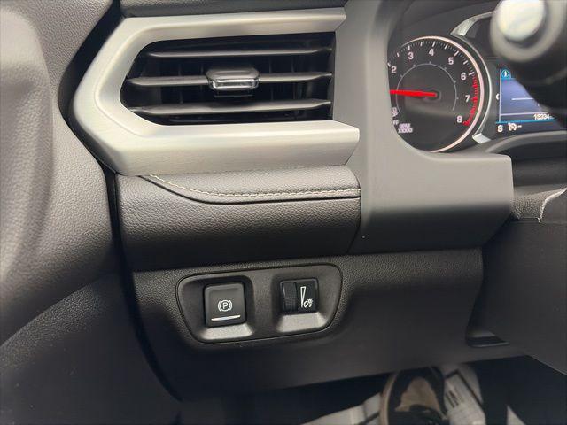 2023 GMC Acadia FWD SLE