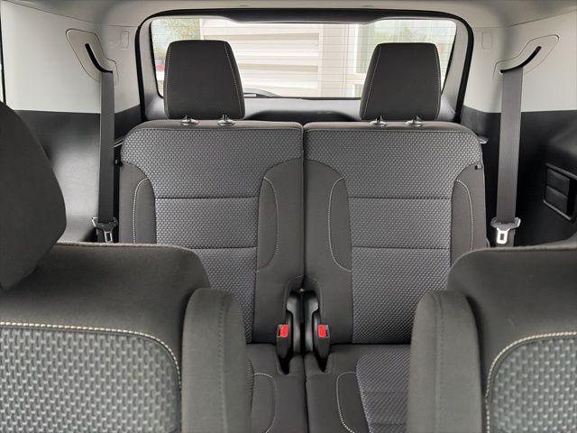 2023 GMC Acadia FWD SLE