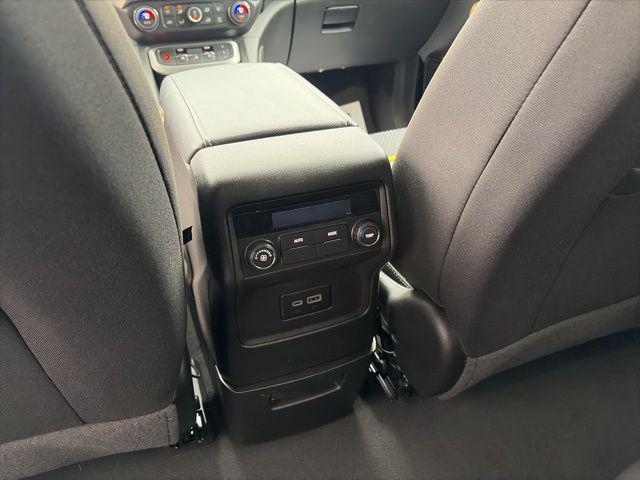 2023 GMC Acadia FWD SLE