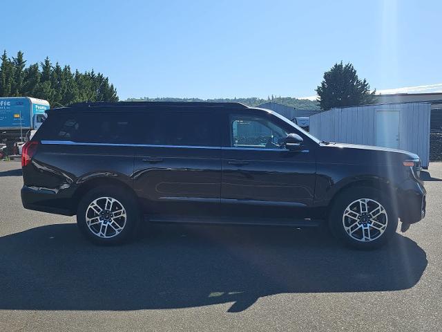 2025 Ford Expedition Active MAX