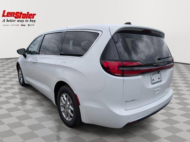 2027 Chrysler Pacifica PACIFICA SELECT