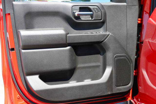 2026 GMC Sierra 1500 Crew Cab, Short Bed, Pro, 4WD