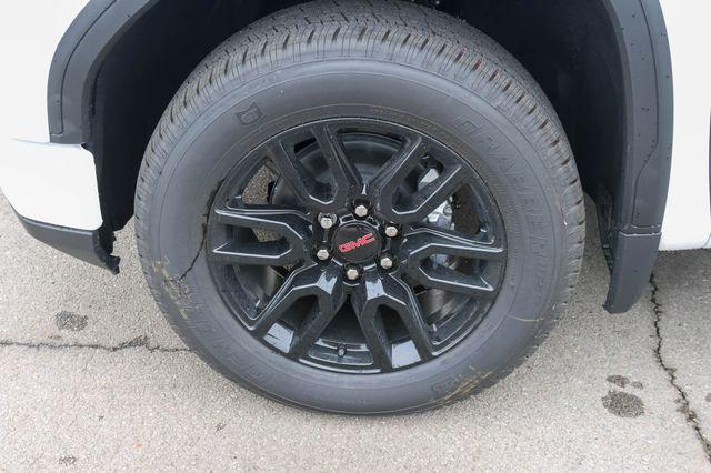 2026 GMC Sierra 1500 Crew Cab, Short Bed, Pro, 4WD