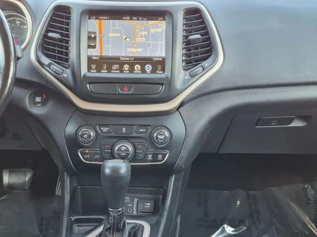 2017 Jeep Cherokee Limited FWD