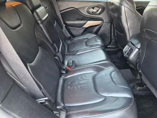 2017 Jeep Cherokee Limited FWD