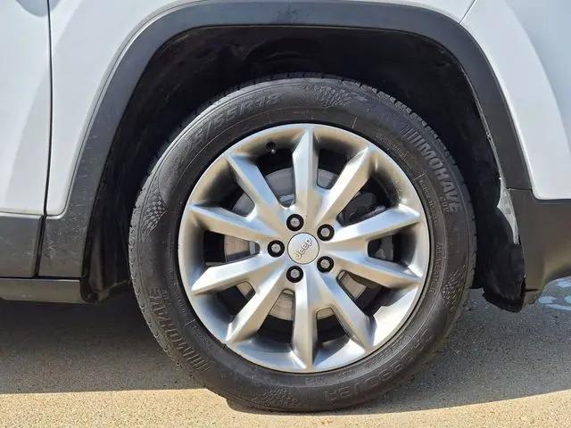 2017 Jeep Cherokee Limited FWD