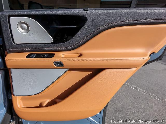 2025 Lincoln Aviator Black Label