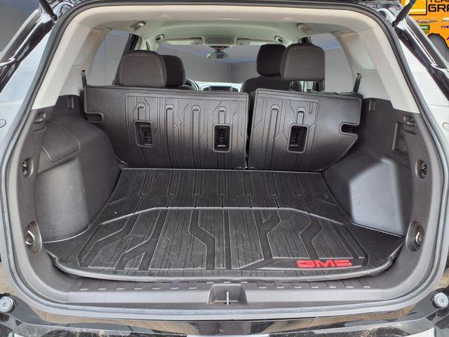 2024 GMC Terrain FWD SLE